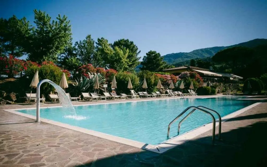 Piscina1
