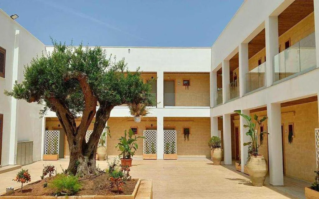 Hotel Baitan
