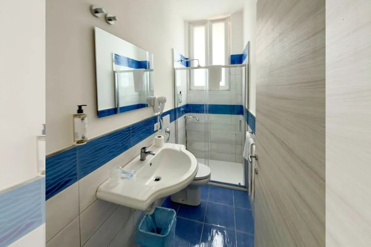 Av Club Terme Colella - bagno Camera Tripla Superior