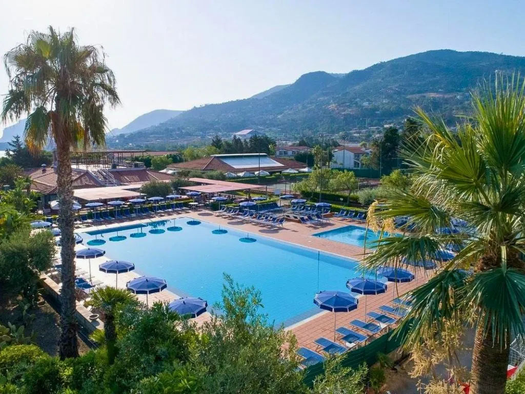 Cefalù Resort