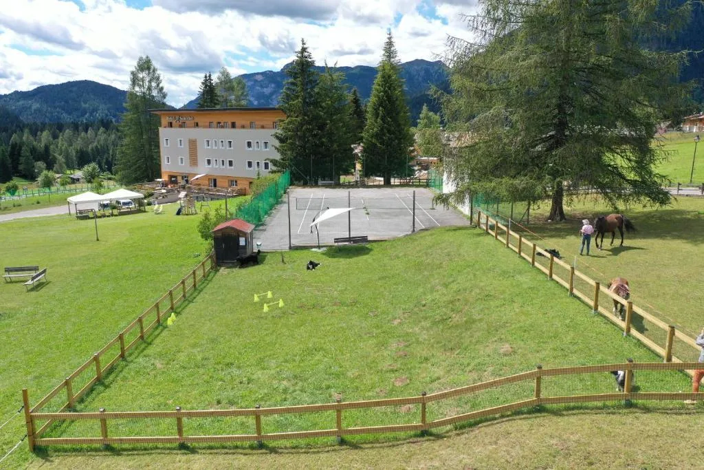 Esterno
