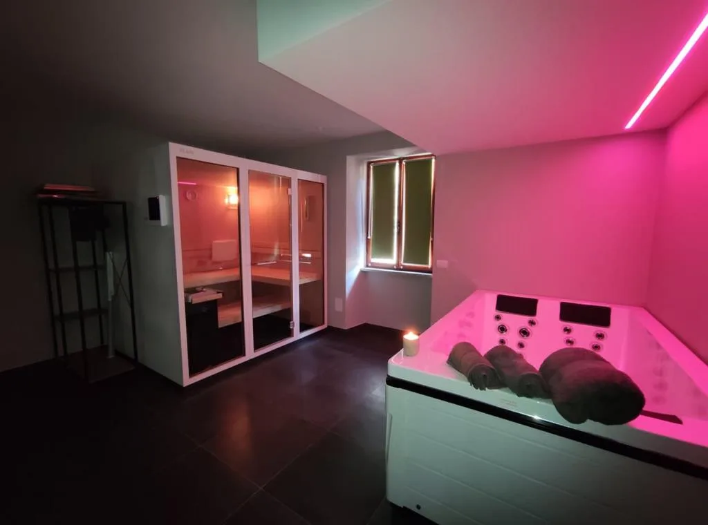 sauna e jacuzzi